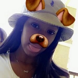 Meet your Posher, Krystal