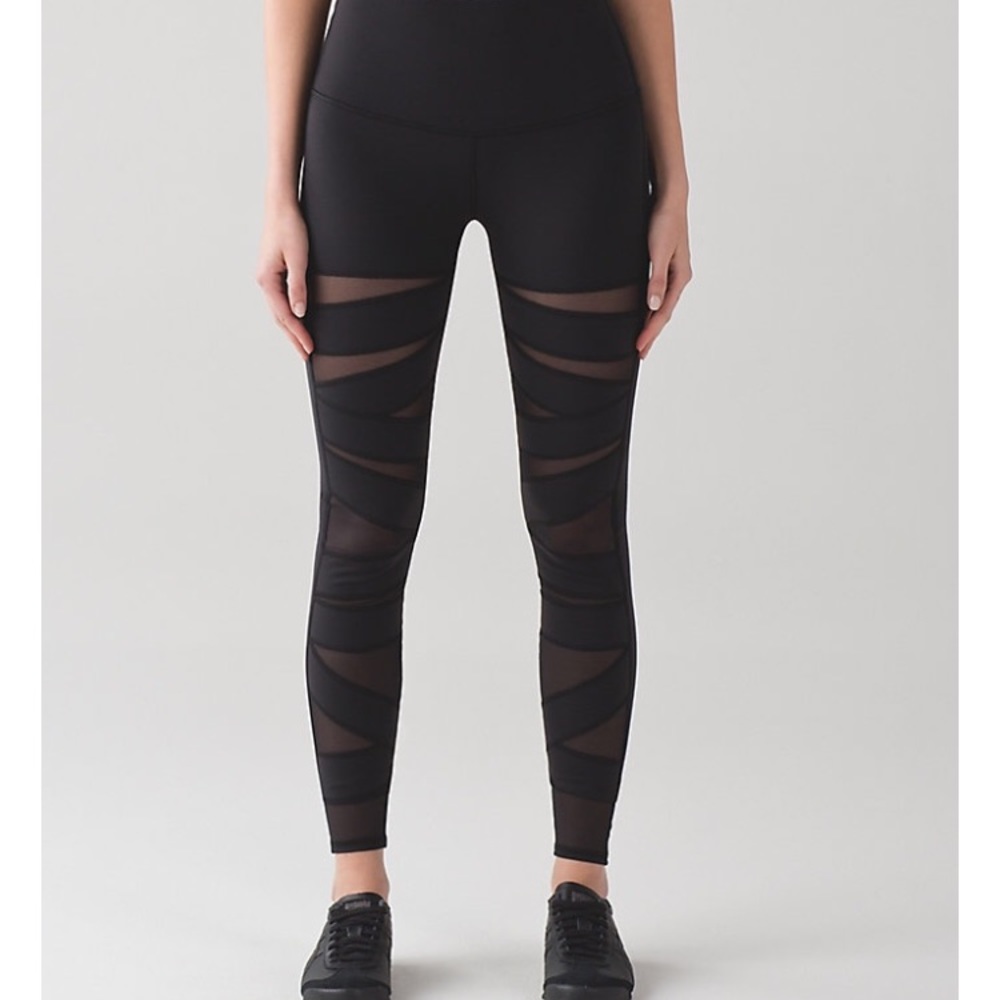 Lululemon tech mesh pant size 4