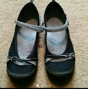 Misty J41 hiking/water shoes