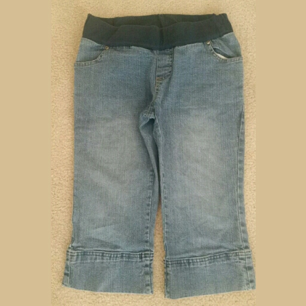 Oh! Mamma Maternity Denim Blue Jean Capris Size S