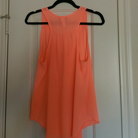 Racerback blouse - Picture 2 of 3