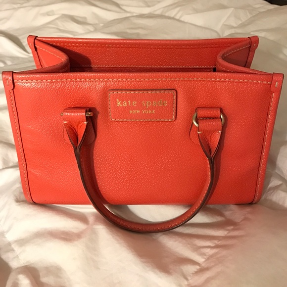 Kate Spade - Picture 1 of 4