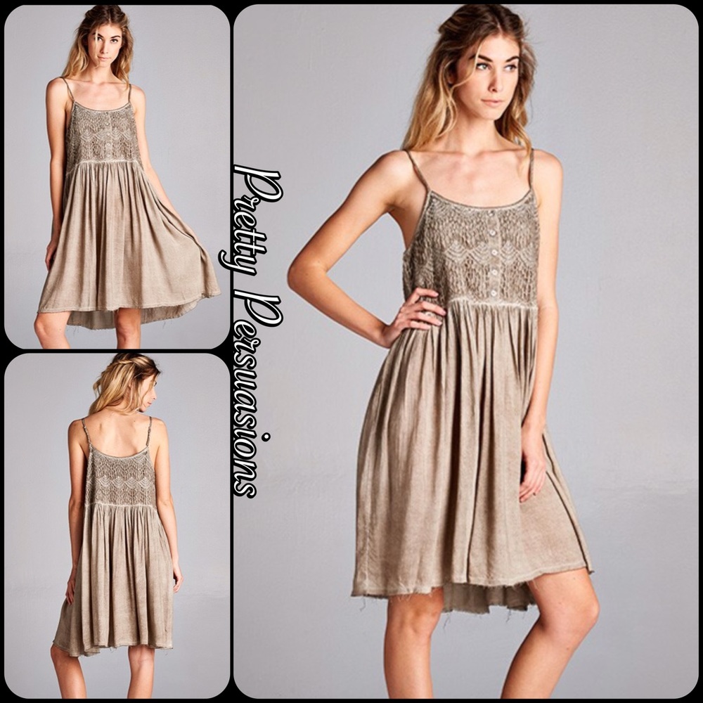 SALE 🎉NWT Tan Mocha Crochet Lace Flowy Midi Dress - Picture 2 of 6