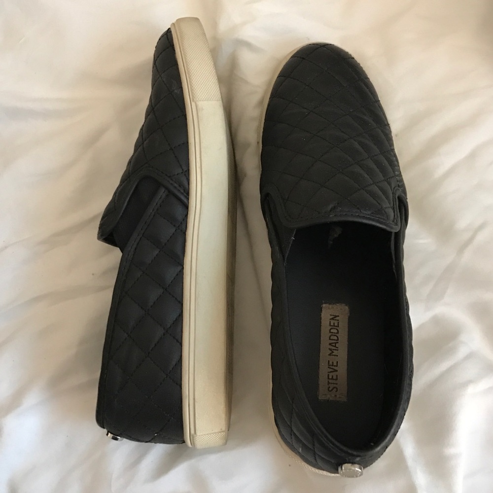 Steve Madden slip on sneakers
