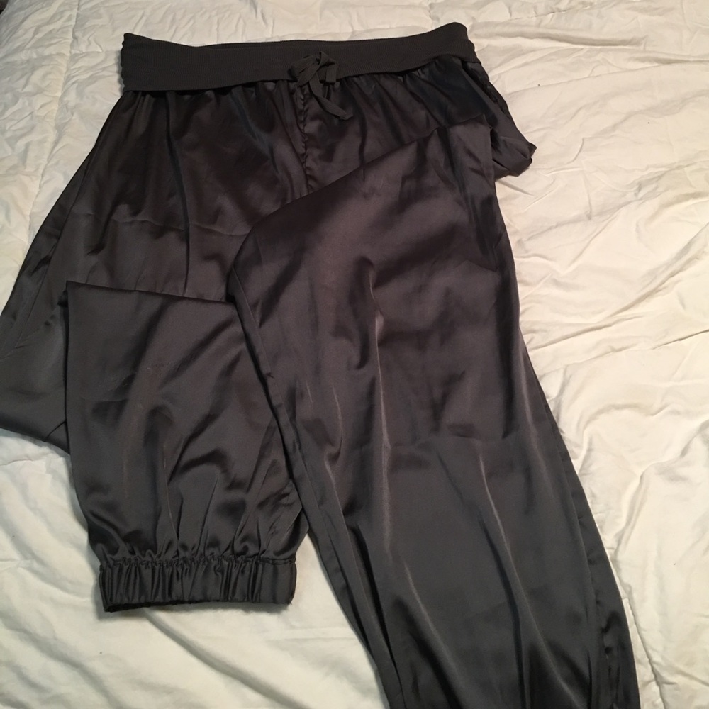 Silky grey mariner pants