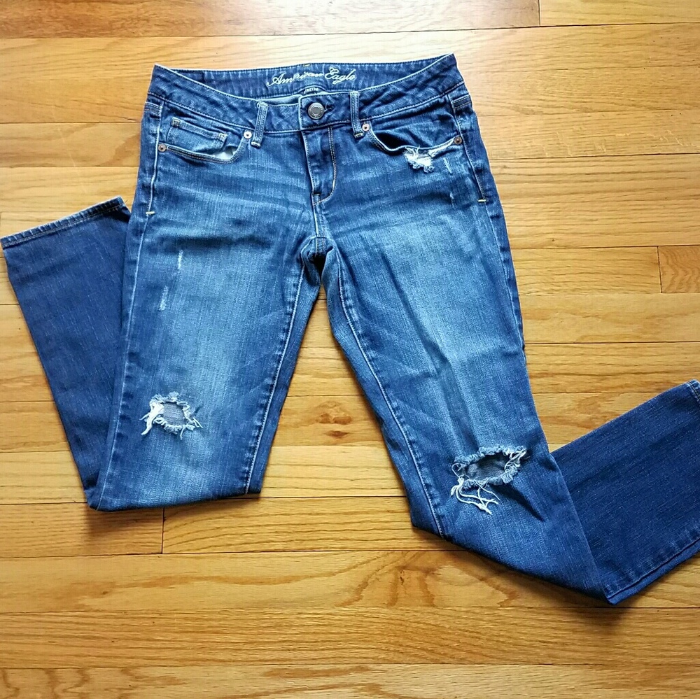 American Eagle Distressed Skinny Jeans