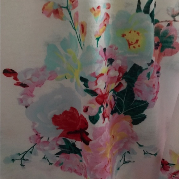 SOLD 🚫🚫🚫H&M Floral Tank Size 2 (XS) - Picture 2 of 3