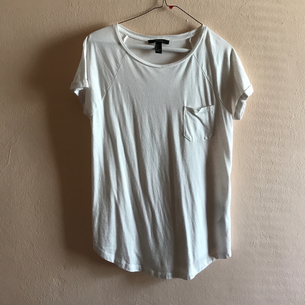 NWOT! F21 White Tee with Pocket