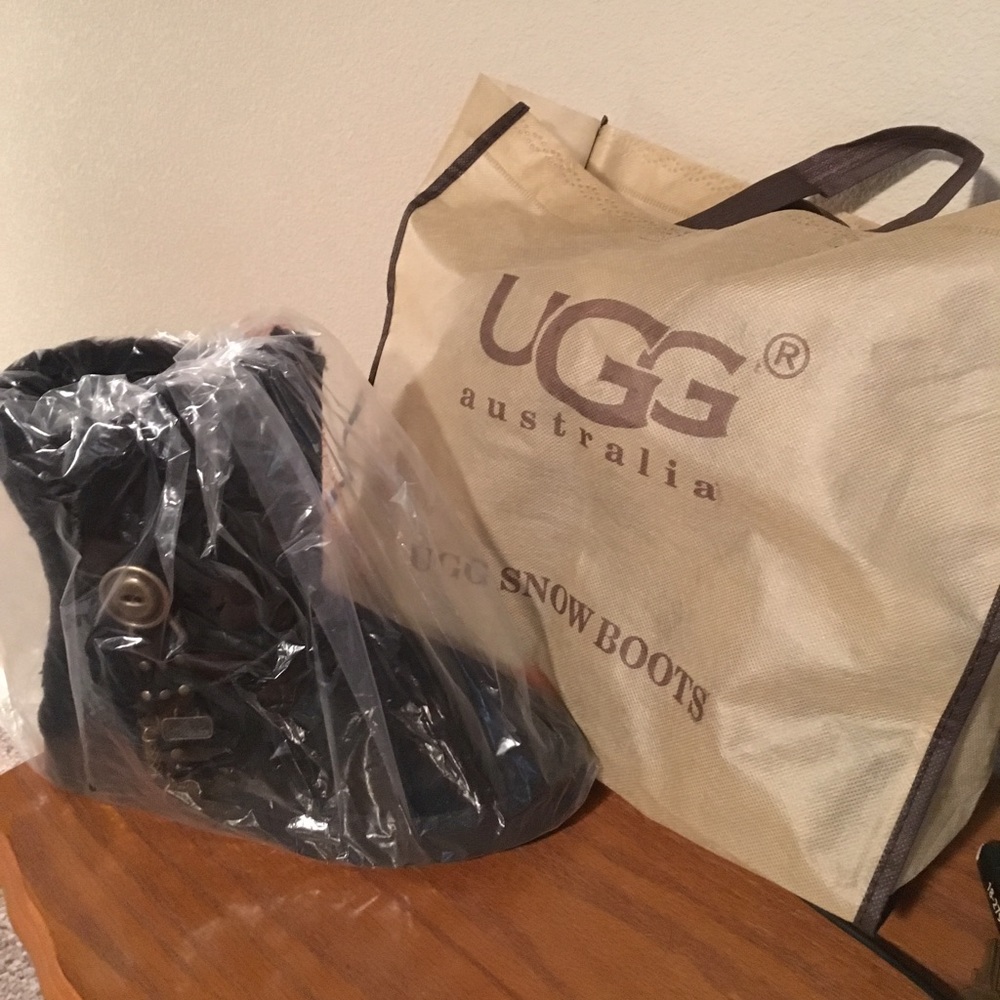 Brand-new black Bailey UGGs with button $ tassels
