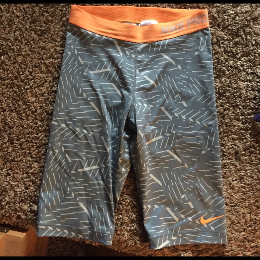 Nike Workout Capris