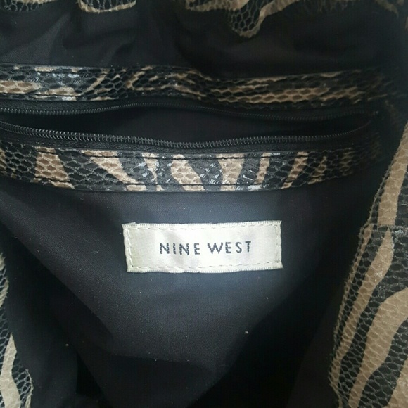 Gently used Nine West purse - Picture 3 of 3