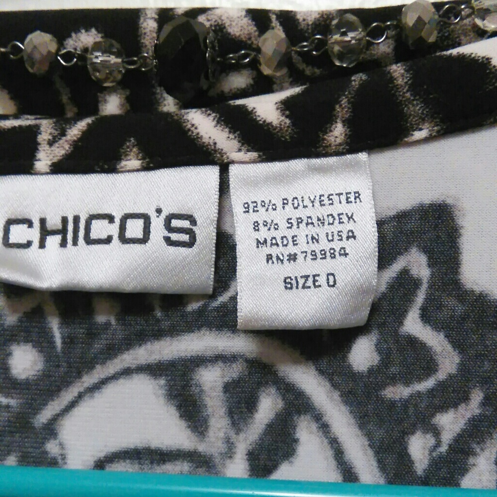 CHICO'S beautiful blouse - Picture 3 of 3