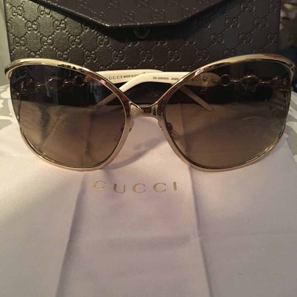 Authentic Gucci Aviators NEVER WORN