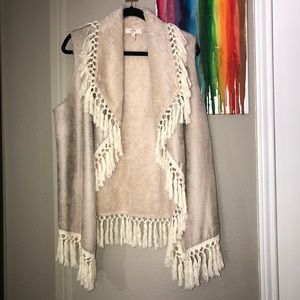 Entro Fringe Vest