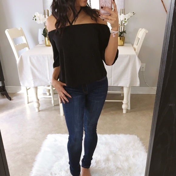 LAST• Black Off the shoulder top - Picture 6 of 6