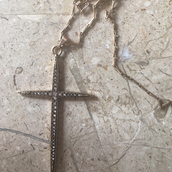 Cross necklace - Picture 3 of 4