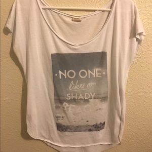 Hollister "No one likes a Shady beach" top