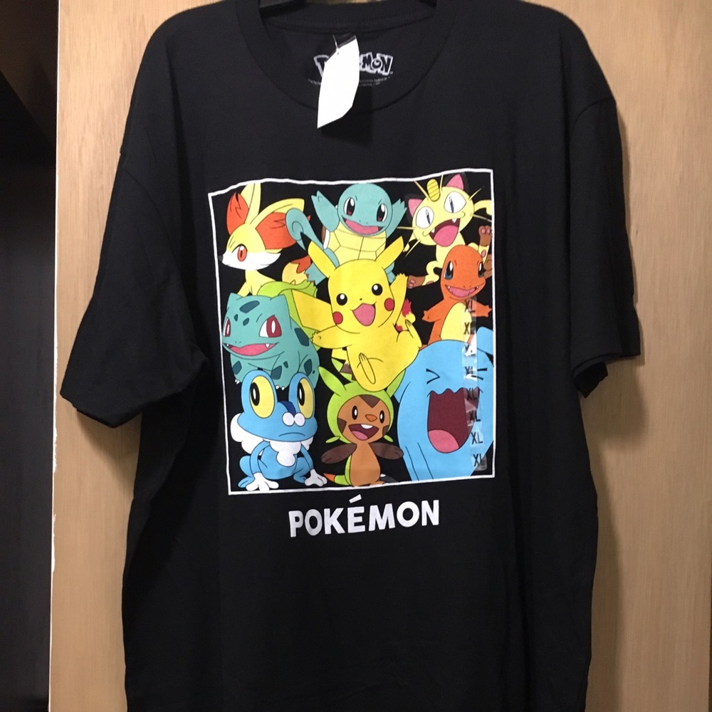New pokemon tshirt XL