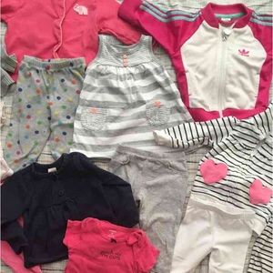 Baby girl bundle of clothes 6-9 months