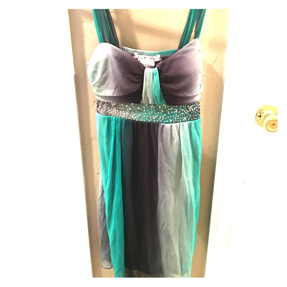 Labelle dress. Size small.