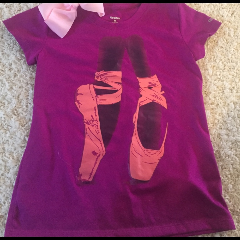 Girls tshirt