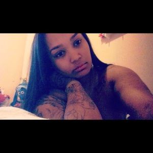 Meet your Posher, Jaynell