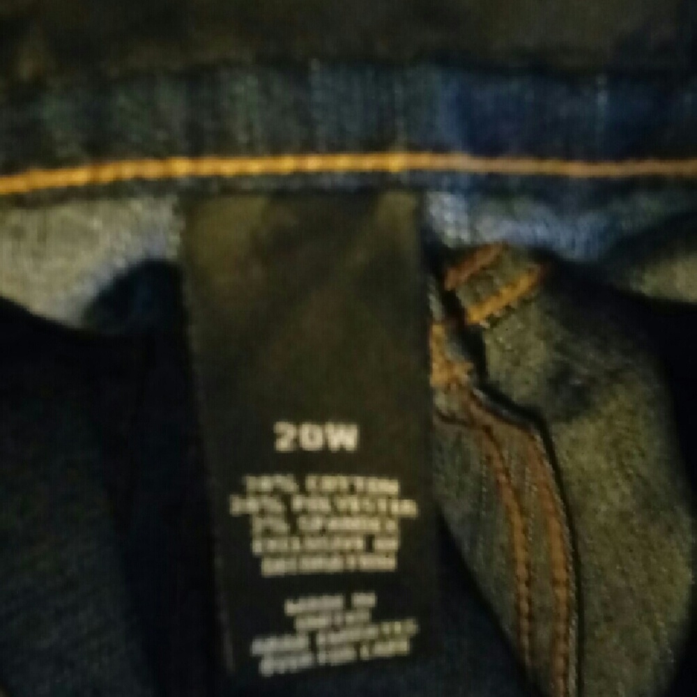 Jeans - Picture 3 of 3