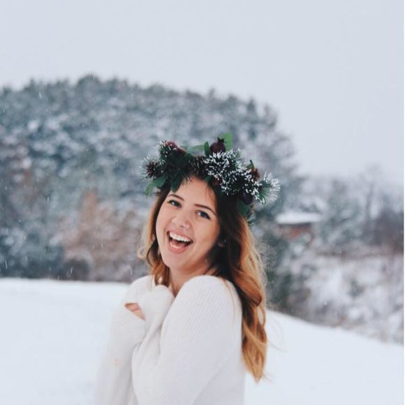 Meet your Posher, Paige - Picture 1 of 1