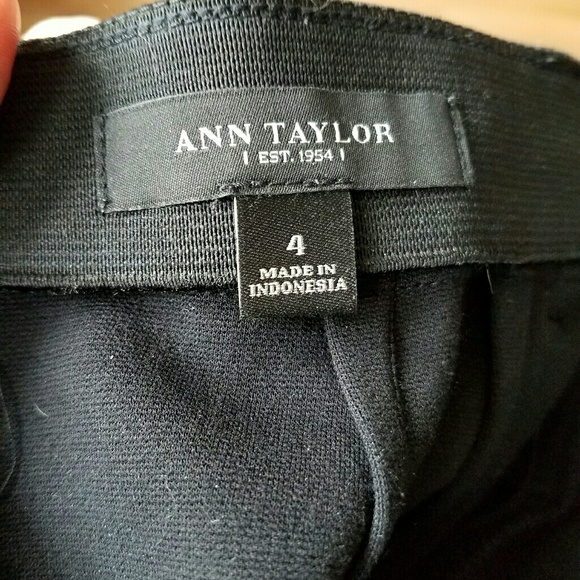 Ann Taylor Button Front Black Pencil Skirt - Picture 4 of 4