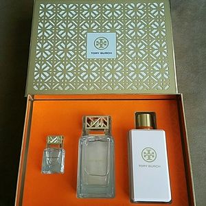 Tory Burch Parfum gift set