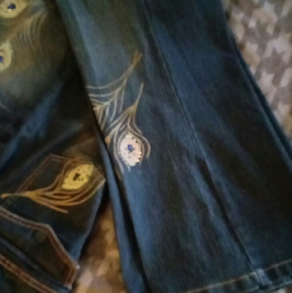 Jeans - Picture 2 of 3