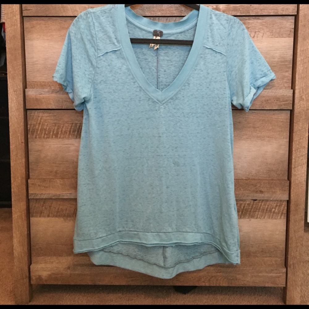 FREE PEOPLE Basic Tee in light blue