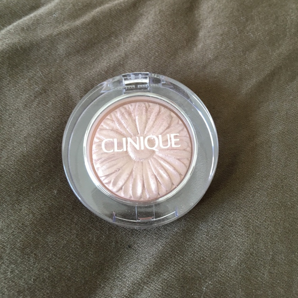 Clinique Lid Pop in Cream Pop