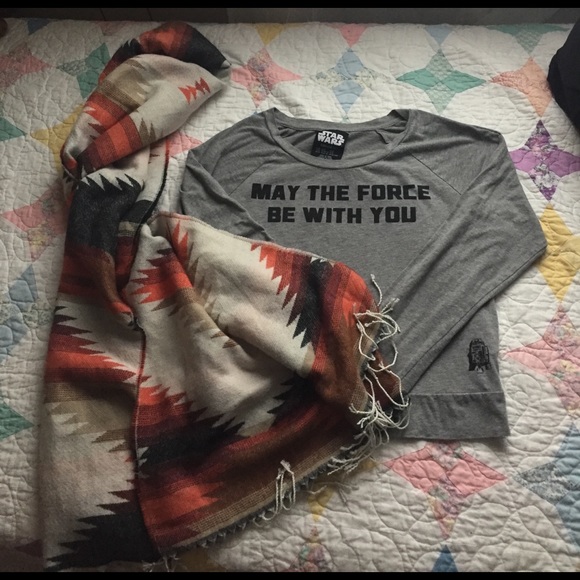 Forever 21 Star Wars Graphic Long Sleeve - Picture 1 of 4