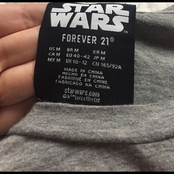 Forever 21 Star Wars Graphic Long Sleeve - Picture 4 of 4
