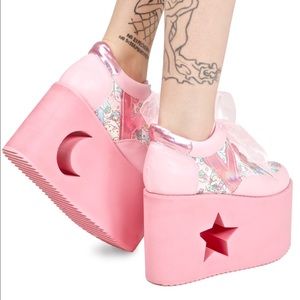 YRU x Little Twin Stars Qozmo Lo: Star & Moon