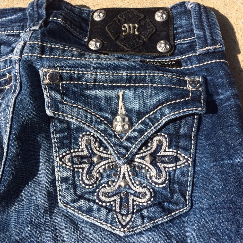 Women's Miss Me Boot Cut jeans 25