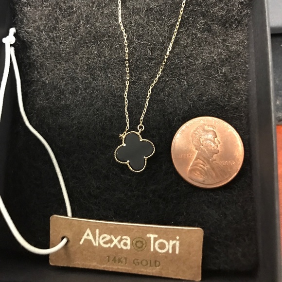 alex and tori earrings