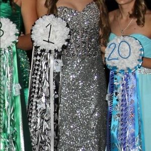 Sparkly Prom Dress