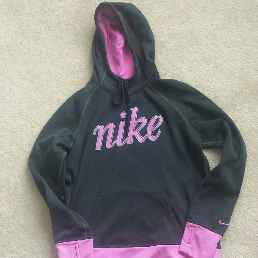 Nike sweatshirt