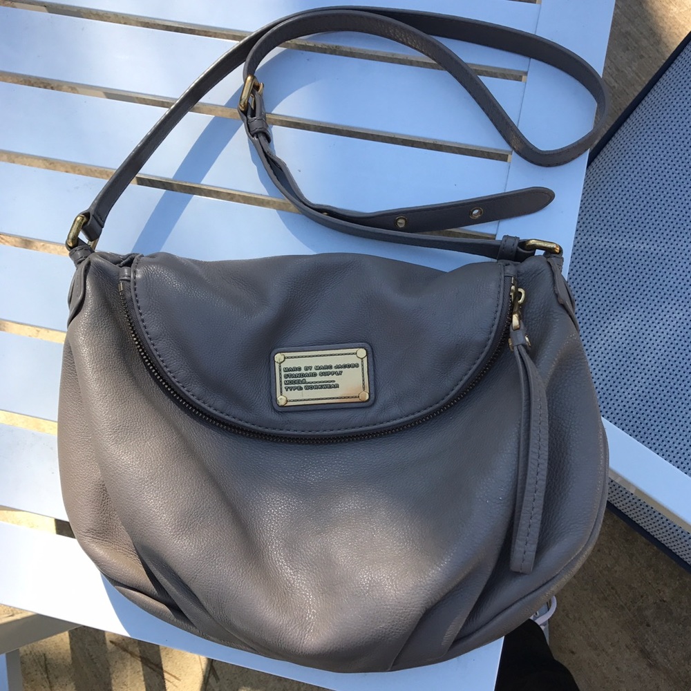 Just more photos of Marc Jacobs purse!