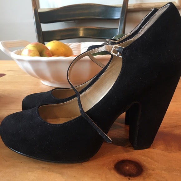 Mary Jane style heals - Picture 3 of 4