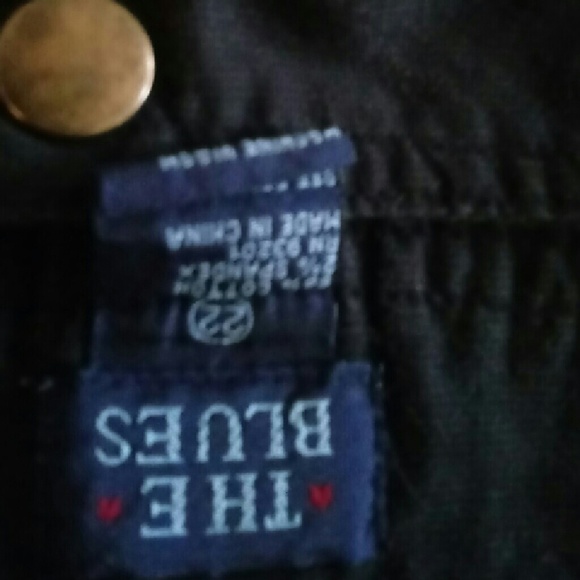 Capris - Picture 3 of 3