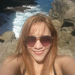 Meet your Posher, Angelys