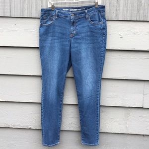 Old Nave Mid Rise Super Skinny Jeans high stretch