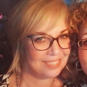 Meet your Posher, Nannette