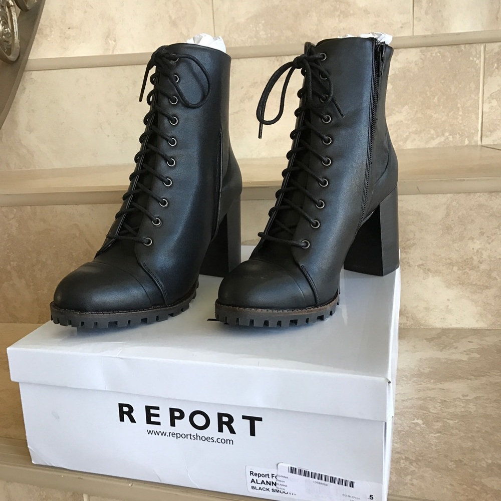 Report Alana Lace Up Boot - Picture 2 of 4