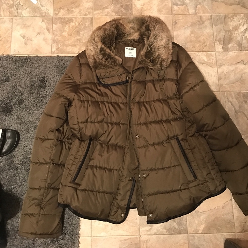 Old navy fur collar coat