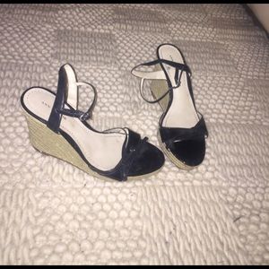 Ann Taylor wedge platform sandals