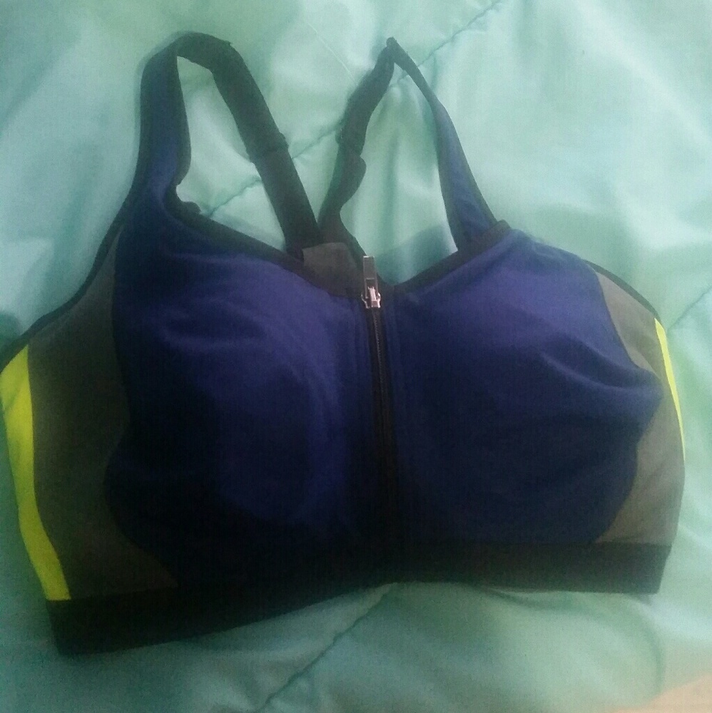 Victorias secret bra 36DDD